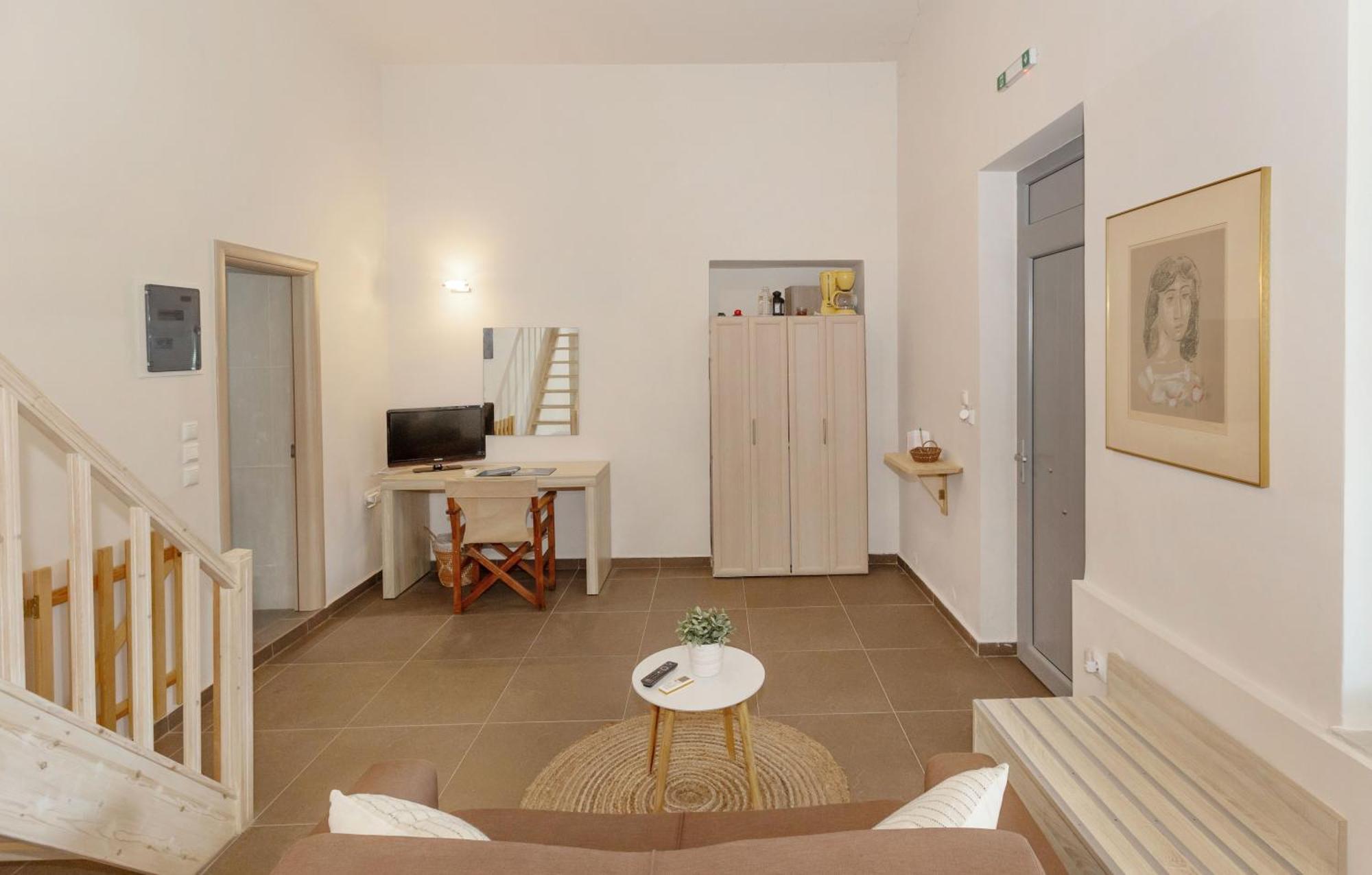 Apartment Oinoni's - Achilles *